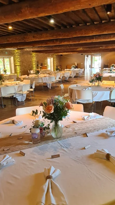 Salle de réception, espace repas - Photo 3