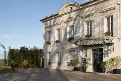 PAVILLON HENRI IV - Photo 1