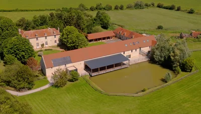 Domaine Le mesnil - Photo 1