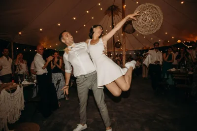 Un mariage- une danse - Photo 3