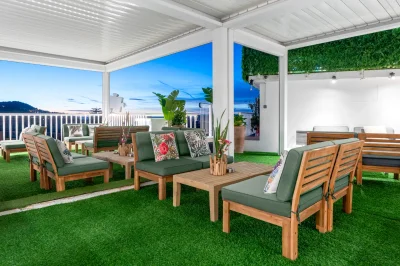 Rooftop duplex  - Photo 3