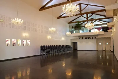 La Grande Salle  - Photo 3