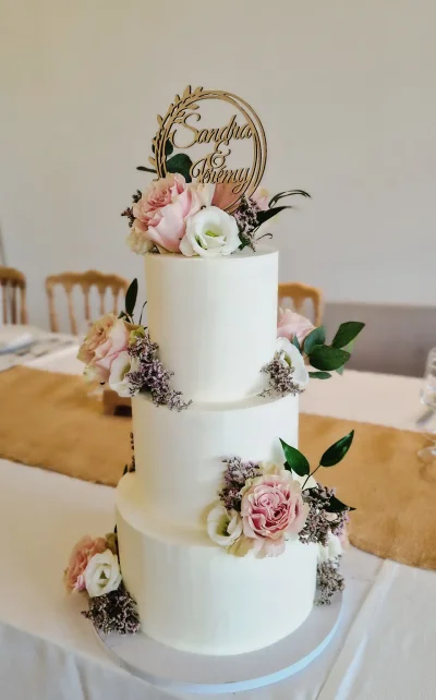 DELICHOUZ CAKE , PATISSIER/CAKE DESIGNER - Photo 3