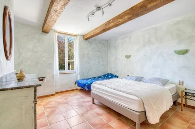 Gîte 3 chambres - 13 adultes + 1 bébé - Photo 2