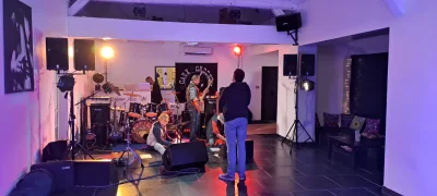 PISTE DE DANSE - Photo 1