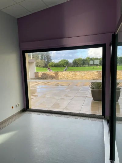 Petite salle (uniquement de septembre à février) pour 50 personnes maximum - Photo 2