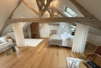 Manoir - dernier étage - Photo 1